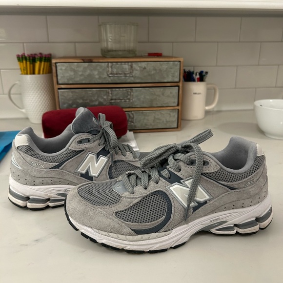 New balance 2002 R - Picture 2 of 3